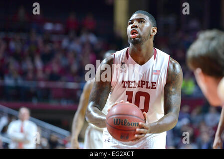 Philadelphia, PA, US. 14th Feb, 2015. Temple Owls forward MARK WILLIAMS (10) shoots a free throw during the basketball game between the ECU Pirates and Temple Owls played at the Liacouras Center in Philadelphia, PA. Temple beat ECU 66-53. Credit:  Ken Inness/ZUMA Wire/Alamy Live News Stock Photo