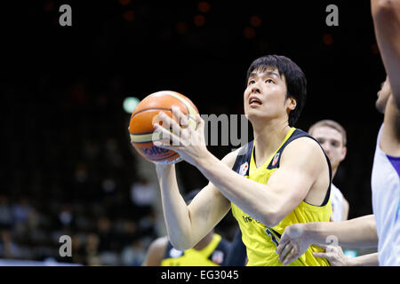 nd Yoyogi Gymnasium, Tokyo, Japan. 14th Feb, 2015. Joji Takeuchi (Sunrockers), FEBRUARY 14, 2015 - Basketball : National Basketball League 'NBL' 2014-2015 between Hitachi Sunrockers Tokyo 97-88 Mitsubishi Electric Diamond Dolphins at 2nd Yoyogi Gymnasium, Tokyo, Japan. © AFLO SPORT/Alamy Live News Stock Photo