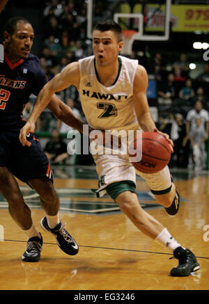 Honolulu, Hawaii, USA. 14th Feb, 2015. Hawaii Rainbow Warriors guard Niko Filipovich #2 during action between the Cal State Fullerton Titans against the Hawaii Rainbow Warriors at the Stan Sheriff Center in Honolulu, Hawaii. Credit:  Cal Sport Media/Alamy Live News Stock Photo