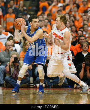 Syracuse, NY, USA. 14th Feb, 2015. Feb 14, 2015: Duke Blue Devils guard Tyus Jones #5 and Syracuse guard Trevor Cooney #10 during the second half of action as the Duke Blue Devils defeated the Syracuse Orange 80-72 at the Carrier Dome in Syracuse, NY. Credit:  csm/Alamy Live News Stock Photo