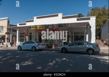 A view of the city Streets of the historical town of Mount Dora, Florida USA Stock Photo