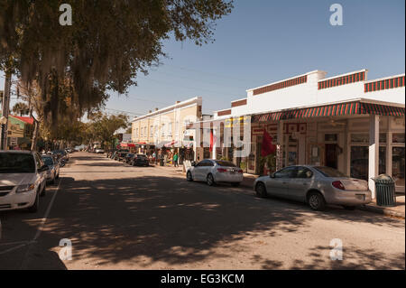 A view of the city Streets of the historical town of Mount Dora, Florida USA Stock Photo