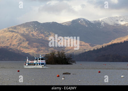 Lake Windermere, Cumbria, UK. 16th February, 2015. UK Weather: Last of the snow on the high fells & Boat trips Credit:  Gordon Shoosmith/Alamy Live News Stock Photo