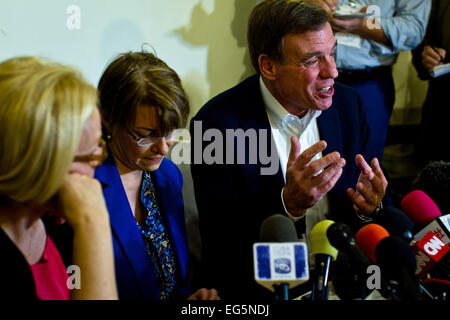 Havana, Cuba. 17th Feb, 2015. U.S. senator Mark Warner (R) speaks at a press conference in the National Hotel of Cuba in Havana, Feb. 17, 2015. Members of a Democratic congressional delegation to Cuba expressed optimism Tuesday to the issues of restoring diplomatic relations between the two countries. Credit:  Liu Bin/Xinhua/Alamy Live News Stock Photo