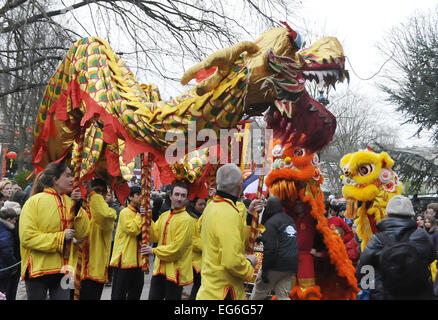 Paris, France. 17th Feb, 2015. Performers perform dragon dance and lion dance during the Chinese Carnival in Paris, France, Feb. 17, 2015. © Shang Xu/Xinhua/Alamy Live News Stock Photo