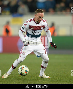 Lviv, Ukraine. 17th Feb, 2015. Munich's Franck Ribery runs with the ball during the UEFA Champions League Round of 16 first leg soccer match between Shakhtar Donetsk and FC Bayern Munich at the Arena in Lviv, Ukraine, 17 February 2015. Photo: Andreas Gebert/dpa/Alamy Live News Stock Photo