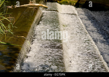 Weir on River Ouse in Bedford, Bedfordshire, England Stock Photo