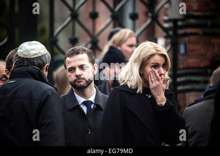 Copenhagen, Denmark. 18th February, 2015.  Danish Prime Minister, Helle Thorning-Schmidt (photo, right) and Vice PM, Morten Ostergaard , participates in the funeral ceremony of Jewish Dan Uzan, who was murdered by a terrorist at the Jewish synagogue in Copenhagen early Sunday morning. Credit:  OJPHOTOS/Alamy Live News Stock Photo