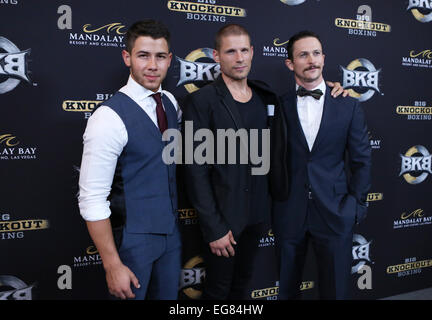 Celebrities attending the inagural Big Knockout Boxing (BKB) event.16.08.14.Las Vegas.USA.(wenn pHOTO/Bizu Tesfaye) Featuring: Nick Jonas,Matt Lauria,Jonathan Tucker Where: Las Vegas, Nevada, United States When: 17 Aug 2014 Stock Photo