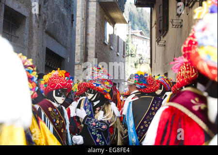 Italy, Lombardy, Bagolino, Carnival of Bagolino. The masks dating back to the sixteenth century dance on the streets Stock Photo