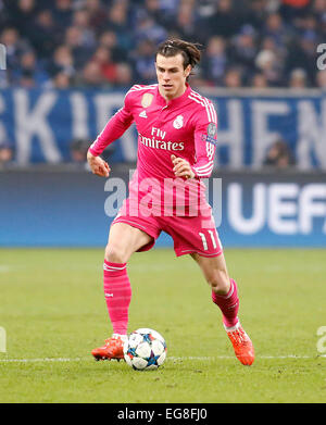 Gareth Bale shirts for sale in the Real Madrid club shop Stock Photo - Alamy