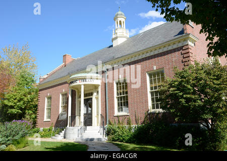 Camden Public Library in Maine. The building is colonial revival style and built in 1928.  In 2013, the library was desginated a Stock Photo