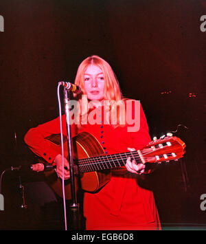 MARY HOPKIN  Welsh folk/pop singer in 1967. Stock Photo