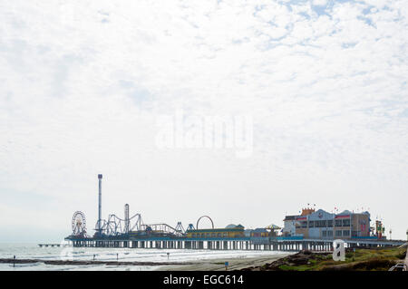 Galveston Island Historic Pleasure Pier, Galveston, Gulf Coast, Texas, USA Stock Photo