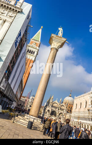 The Statue of St, Theodore (San Teodoro), St Mark's Square, Venice ...