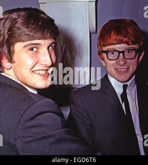 PETER AND GORDON UK pop duo in 1964 with Gordon Waller at left and Peter Asher. Photo Tony Gale Stock Photo