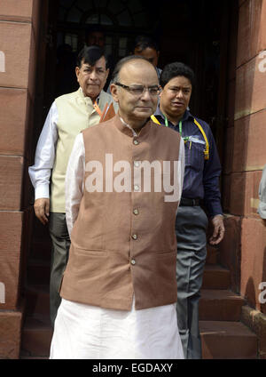 New Delhi, India. 23rd Feb, 2015. Indian Finance Minister Arun Jaitley (front) arrives at the opening of the budget session of Indian Parliament in New Delhi, India, Feb. 23, 2015. The Indian Parliament's crucial budget session began Monday, with President Pranab Mukherjee highlighting the government's priorities and Prime Minister Narendra Modi seeking cooperation of all political parties to get key pending legislations cleared. Credit:  Partha Sarkar/Xinhua/Alamy Live News Stock Photo