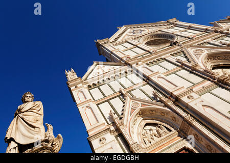 Facade of basilica Santa Croce, also known as the pantheon of Florence and the statue of Dante Alighieri, Florence, Tuscany, Italy Stock Photo