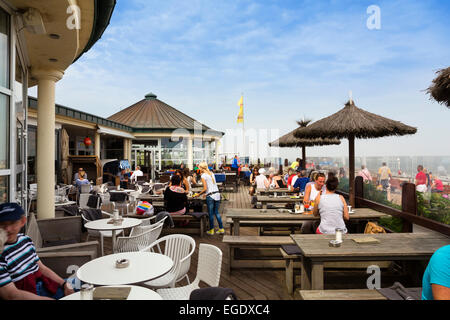 Cafe on the seafront, Norderney Island, Nationalpark, North Sea, East Frisian Islands, East Frisia, Lower Saxony, Germany, Europe Stock Photo