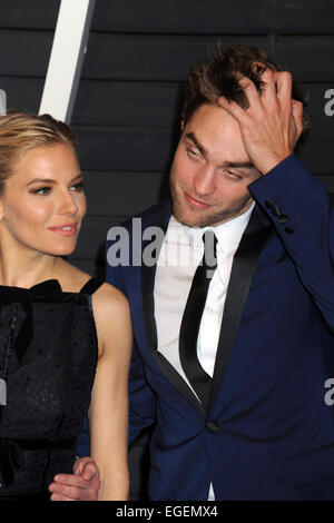 Sienna Miller and Robert Pattinson attending the Vanity Fair Oscar Party 2015 on February 22, 2015 in Beverly Hills, California./picture alliance Stock Photo