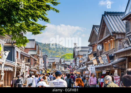 Crowds walk on the historic shopping street of Oharai-machi. Stock Photo