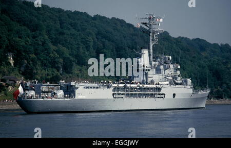 AJAXNETPHOTO. 18TH JULY, 1999. SAHUR, FRANCE. - ARMADA DU SIECLE - ARMADA OF THE CENTURY - HAPPIER DAYS. PRIDE OF THE FRENCH NAVY HELICOPTER CRUISER JEANNE D'ARC UNDER WAY ON THE RIVER SEINE TOWARD LE HAVRE DURING THE FESTIVAL 'SAIL PAST'. PHOTO:JONATHAN EASTLAND/AJAX REF:991807 Stock Photo