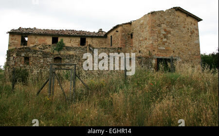 old abandoned house in tuscany - italy Stock Photo