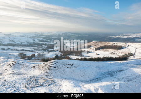 Beautiful view of a snowy landscape around the village of Charlesworth near Glossop in Derbyshire. Stock Photo