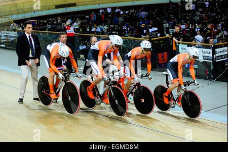 Tim VELDT / Wim STROETINGA / Dion BEUKEBOOM / Roy EFFTING - Pays Bas - Poursuite par equipes - 19.02.2015 - Cyclisme sur piste - Championnats du Monde - Saint Quentin En Yvelines -.Photo : Dave Winter / Icon Sport Stock Photo