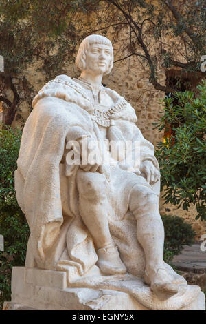 Statue of Portuguese King Manuel I, The Fortunate,1469-1521, at the Castle of St. George, Lisbon, Portugal. Stock Photo
