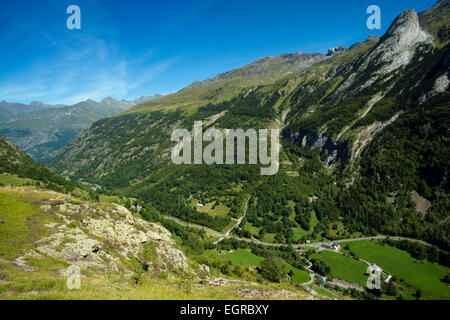 The Road From Gedre  To The Cirque De Gavarnie, Hautes Pyrenees, France Stock Photo