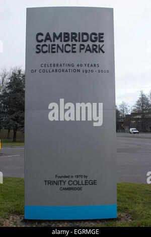 Cambridge Science Park Entrance sign in Cambridge Stock Photo