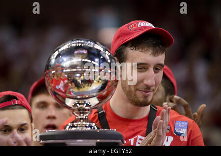 Madison, Wisconsin, USA. 1st March, 2015. Wisconsin Badgers forward Frank Kaminsky #44 scored 31 points as the Badgers won the Big Ten Championship on Senior Day at the Kohl Center in Madison, WI. Wisconsin defeated Michigan State 68-61. Credit:  Cal Sport Media/Alamy Live News Stock Photo