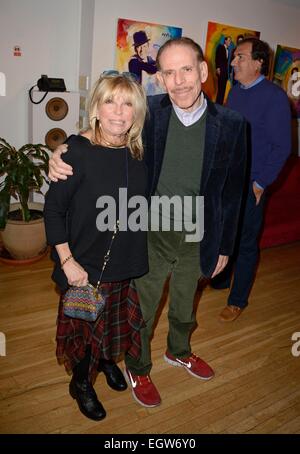 New York, NY, USA. 2nd Mar, 2015. Peter Max, Nancy Sinatra at arrivals for Unveiling of New Paintings by Peter Max for Centennial of Frank Sinatra's Birthday, Peter Max studio, New York, NY March 2, 2015. Credit:  Derek Storm/Everett Collection/Alamy Live News