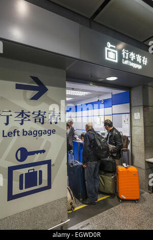China, Hong Kong, Central, IFC Mall, Left Luggage Office Stock Photo