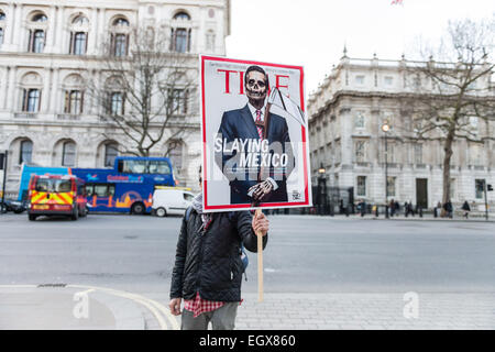 London, UK. 3rd March, 2015. The protest in London was organised by Justice Mexico Now, London Mexico Solidarity and Manchester For Ayotzinapa to highlight the scale of political corruption in Mexico and solidarity with missing 43 student teachers. 3rd Mar, 2015. Activists was shouting slogans ''˜We don't want you here Nieto' and ''˜Mexico Justiceâ Credit:  Velar Grant/ZUMA Wire/ZUMAPRESS.com/Alamy Live News Stock Photo