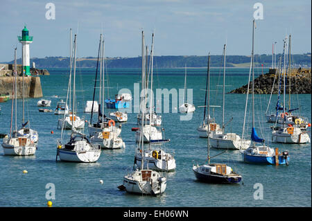 The dry harbour of Saint-Quay-Portrieux,high tide,Cotes-d'Armor,Bretagne,Brittany,France Stock Photo