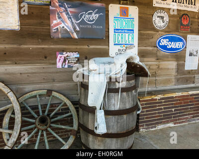 Buck's Gun Rack Shop in Daytona Beach, Florida, USA Stock Photo