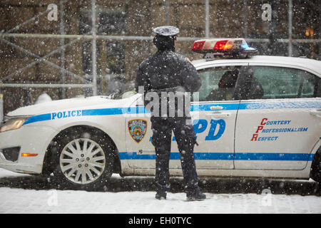 NYPD police officer in Manhattan in New York North America USA Stock Photo