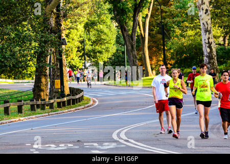 Runners in Central Park, Manhattan, New York City, USA Stock Photo