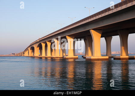 Sheikh Khalifa Bridge in Abu Dhabi, United Arab Emirates Stock Photo