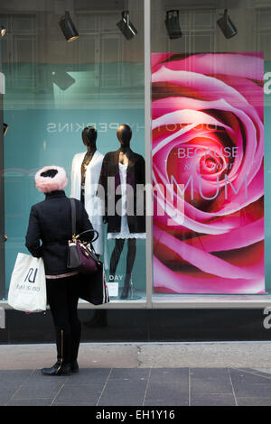 Liverpool, Merseyside, UK. 5th March, 2015. M&S Mother's Day promotion, 'Because she's your MUM', in Liverpool One. Mother's Day is a modern celebration originating in North America, honoring one's own mother, and motherhood, maternal bonds, and the influence of mothers in society. Stock Photo