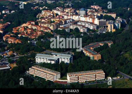 France, Alpes Maritimes, Valbonne, Sophia Antipolis, Garbejaire, aerial view of buildings in a residential area Stock Photo