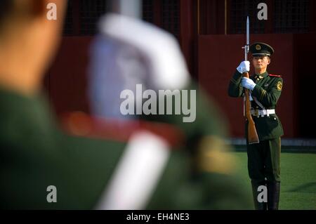 China, Beijing, Chinese soldiers in the Forbidden City listed as World Heritage by UNESCO Stock Photo