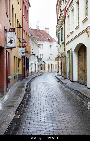 An alley in Vilnius, Lithuania Stock Photo