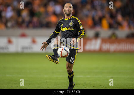 Houston, Texas, USA. 7th Mar, 2015. Columbus Crew forward Federico Higuain (10) controls the ball during an MLS game between the Houston Dynamo and the Columbus Crew at BBVA Compass Stadium in Houston, TX on March 7th, 2015. The Dynamo won 1-0. © Trask Smith/ZUMA Wire/Alamy Live News Stock Photo