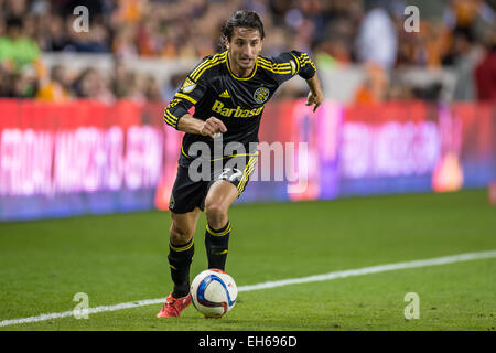 Houston, Texas, USA. 7th Mar, 2015. Columbus Crew defender Hernan Grana (27) controls the ball during an MLS game between the Houston Dynamo and the Columbus Crew at BBVA Compass Stadium in Houston, TX on March 7th, 2015. The Dynamo won 1-0. © Trask Smith/ZUMA Wire/Alamy Live News Stock Photo