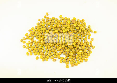 A pile of mung beans, isolated on white background