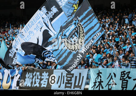 Kawasaki Frontale fans, MARCH 7, 2015 - Football / Soccer : 2015 J1 League 1st stage match between Yokohama F Marinos 1-3 Kawasaki Frontale at Nissan Stadium in Kanagawa, Japan. (Photo by Jun Tsukida/AFLO SPORT) Stock Photo