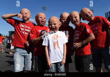 Napier, New Zealand. 08th Mar, 2015. Fans during the ICC Cricket World Cup match between New Zealand and Afghanistan at McLean Park in Napier, New Zealand. Sunday 8 March 2015. Credit:  Action Plus Sports/Alamy Live News Stock Photo